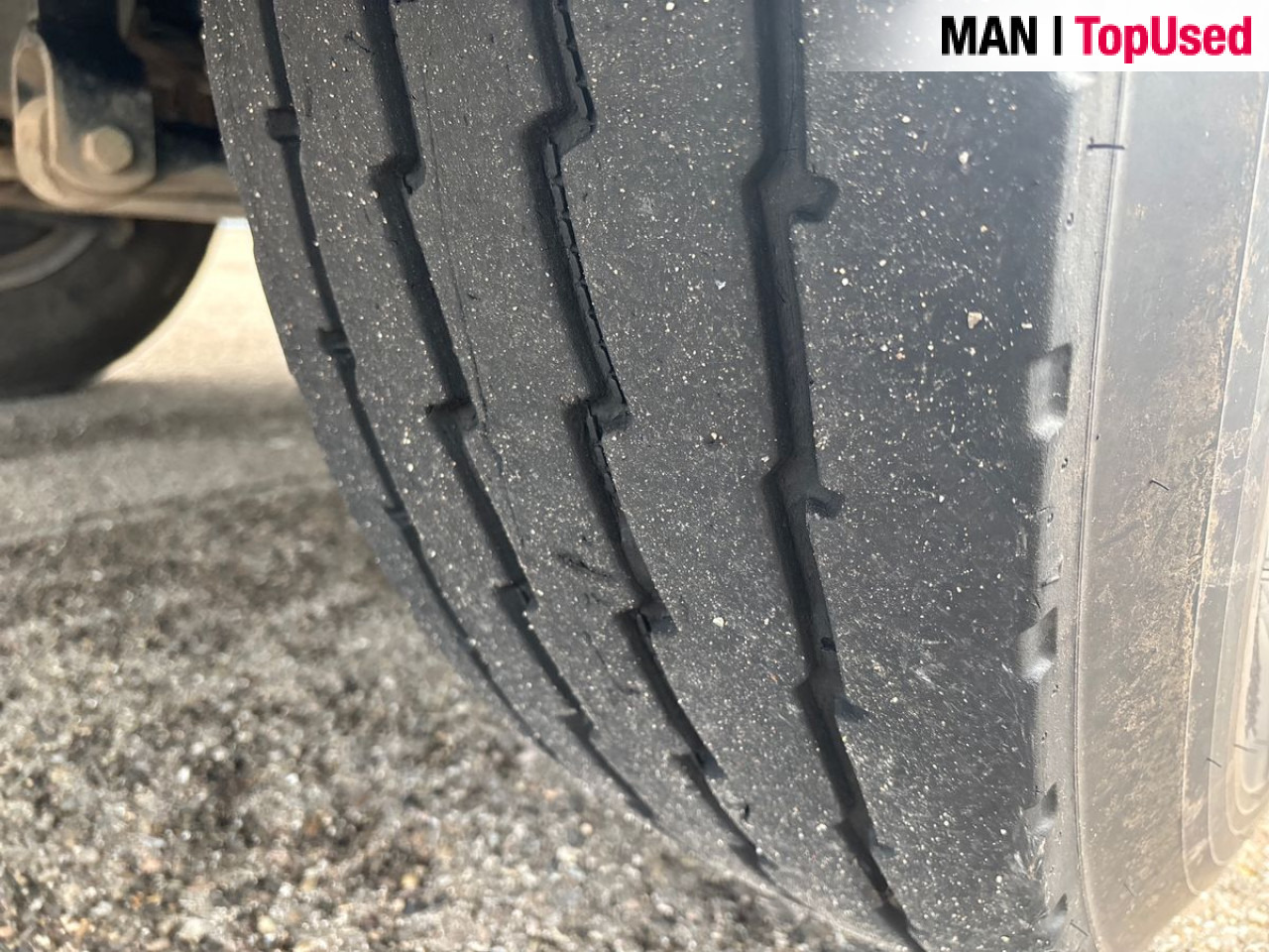 MAN TGX 18.520 4x4H BL SA *RM935876 Euro6 Pritarder ZV - Gjysmë-kamion: foto 3 MAN TGX 18.520 4x4H BL SA *RM935876 Euro6 Pritarder ZV - Gjysmë-kamion: foto 3