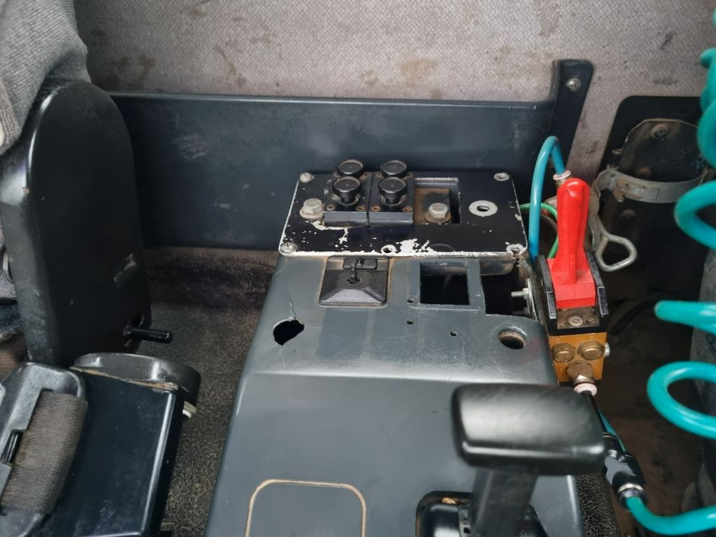 Kamion vetëngarkues MAN (STEYR) 18.284 4x4 abrollkipper: foto 12