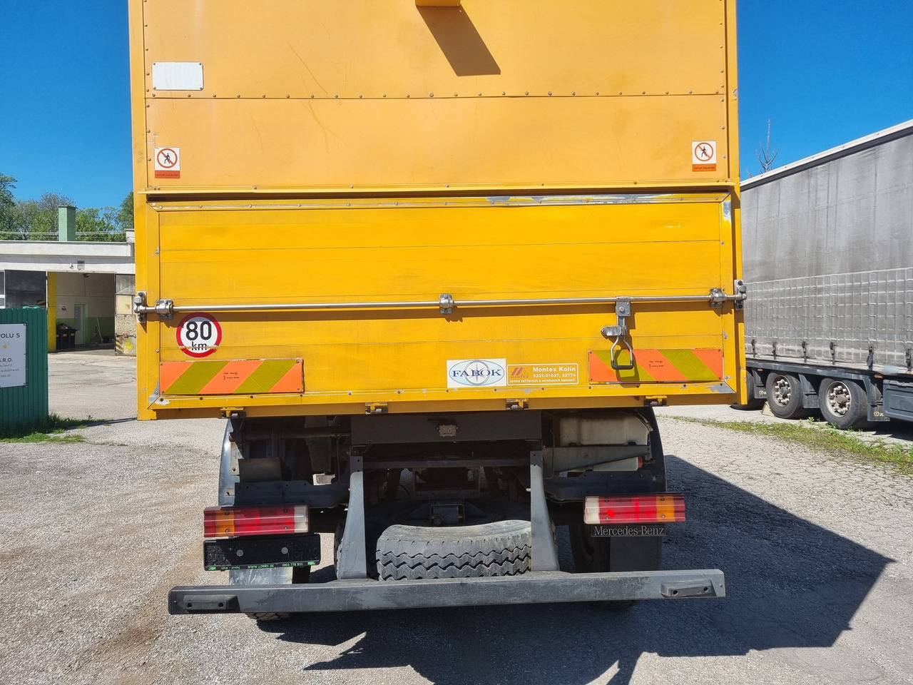 MERCEDES-BENZ ATEGO 1017 4x4 BOX + PTO - Kamion vagonetë: foto 5 MERCEDES-BENZ ATEGO 1017 4x4 BOX + PTO - Kamion vagonetë: foto 5