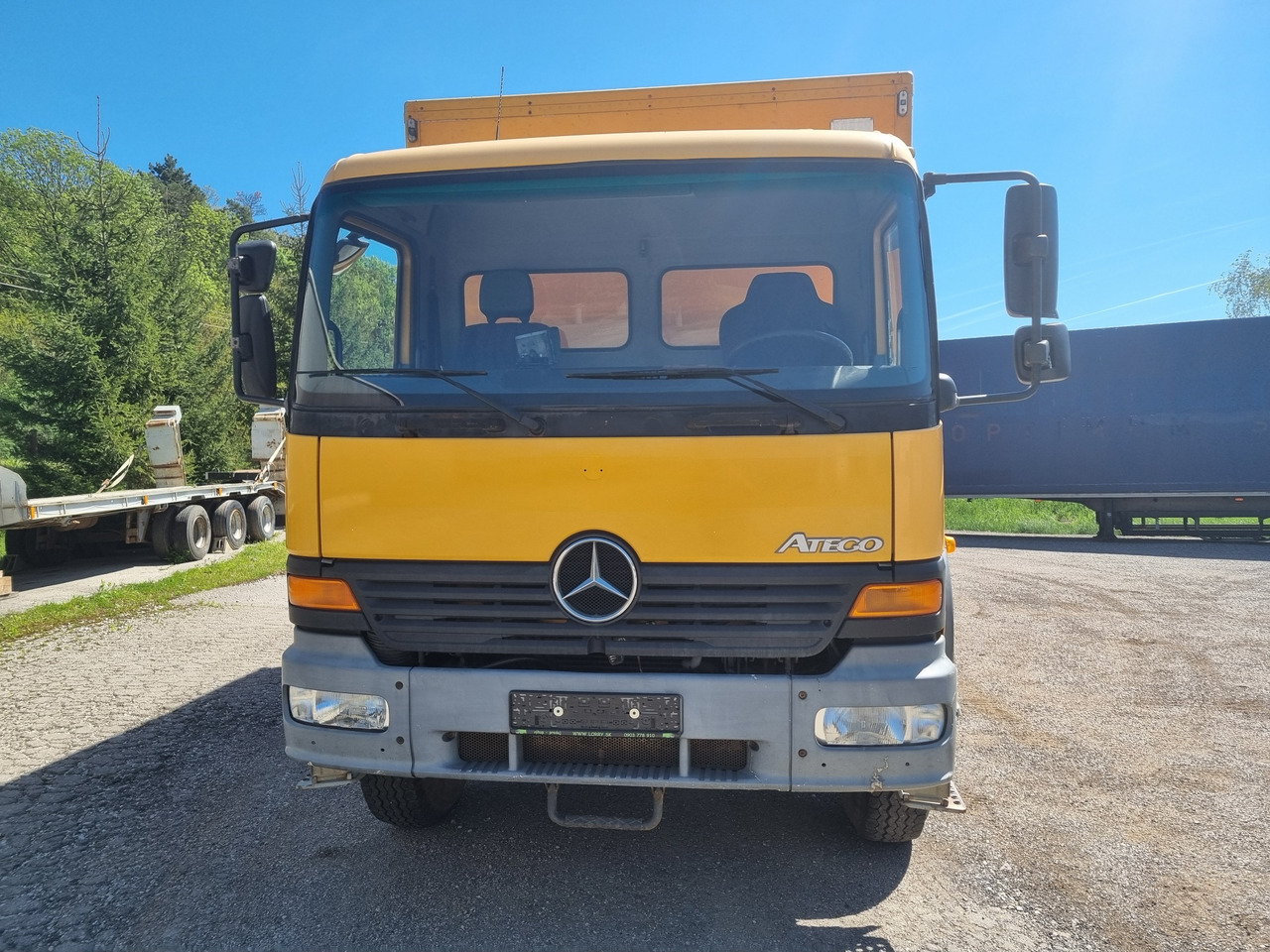 MERCEDES-BENZ ATEGO 1017 4x4 BOX + PTO - Kamion vagonetë: foto 2 MERCEDES-BENZ ATEGO 1017 4x4 BOX + PTO - Kamion vagonetë: foto 2