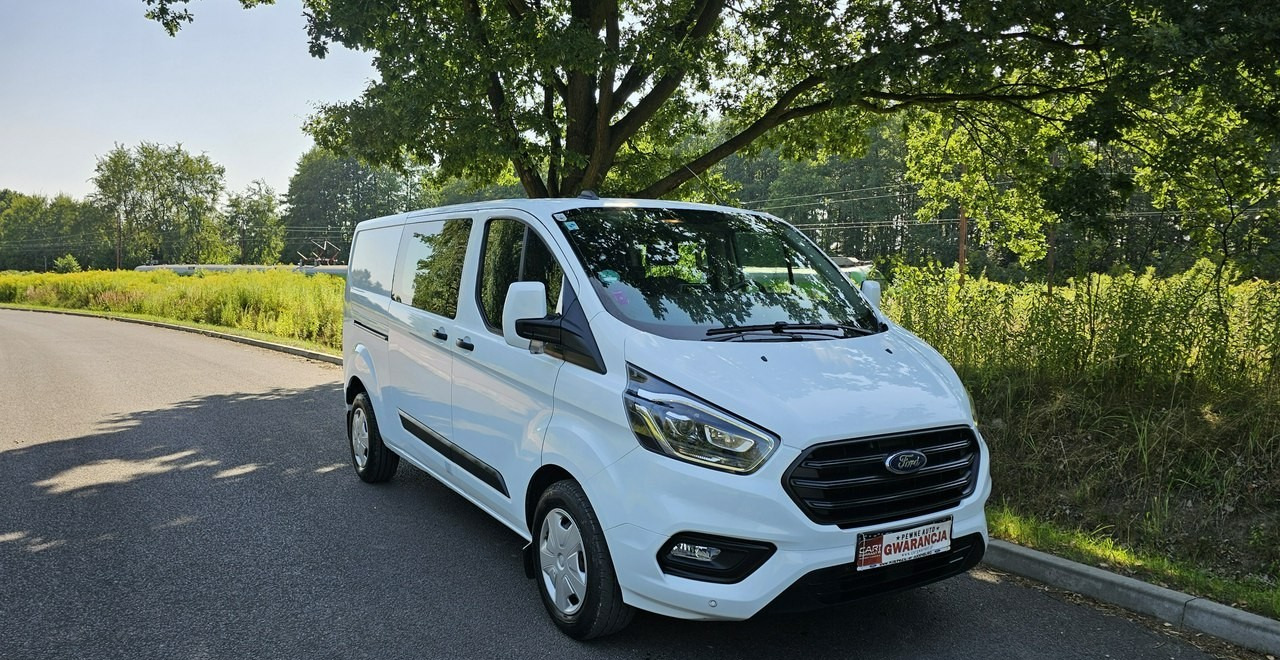 Ford Transit Custom 5-osobowy *long* - Veturë: foto 3 Ford Transit Custom 5-osobowy *long* - Veturë: foto 3