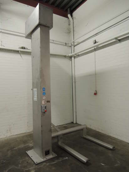 Carnitech Lifter L120 - Makineri ushqimore: foto 1 Carnitech Lifter L120 - Makineri ushqimore: foto 1