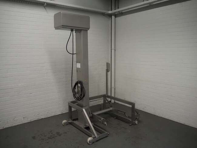 Carsoe mobile lifter HKV200 - Makineri ushqimore: foto 1 Carsoe mobile lifter HKV200 - Makineri ushqimore: foto 1