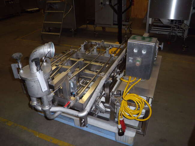 Forming machine for meatrolls - Makineri ushqimore: foto 1 Forming machine for meatrolls - Makineri ushqimore: foto 1