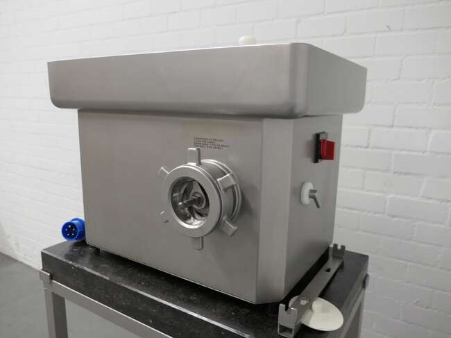 Freund / Ifooma grinder TG105 - Makineri ushqimore: foto 2 Freund / Ifooma grinder TG105 - Makineri ushqimore: foto 2