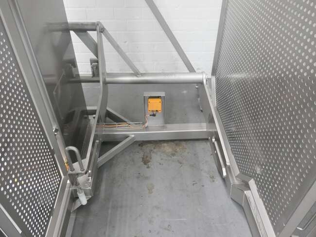 Lachnit movable lift 300S - Makineri ushqimore: foto 5 Lachnit movable lift 300S - Makineri ushqimore: foto 5