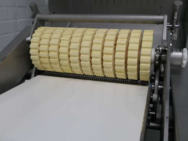Townsend derinding machine 9000 - Makineri ushqimore: foto 5 Townsend derinding machine 9000 - Makineri ushqimore: foto 5