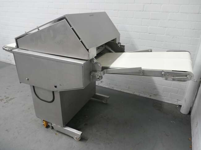 Townsend derinding machine 9000 - Makineri ushqimore: foto 2 Townsend derinding machine 9000 - Makineri ushqimore: foto 2