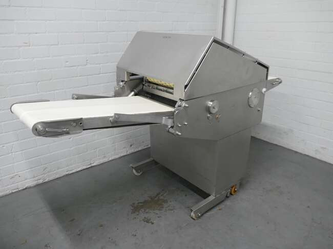 Townsend derinding machine 9000 - Makineri ushqimore: foto 3 Townsend derinding machine 9000 - Makineri ushqimore: foto 3