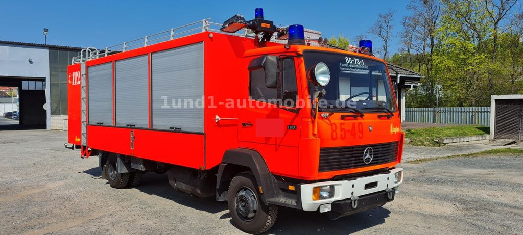Mercedes-Benz 817 Feuerwehr GWG Nur 9.650 orig. Km 817 Feuerwehr GWG Nur 9.650 orig. Km - Zjarrfikëse: foto 3 Mercedes-Benz 817 Feuerwehr GWG Nur 9.650 orig. Km 817 Feuerwehr GWG Nur 9.650 orig. Km - Zjarrfikëse: foto 3