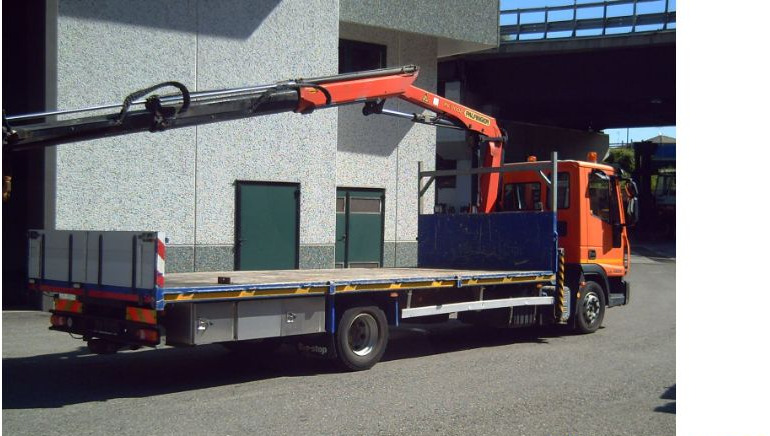 Iveco EUROCARGOeurocargo 120el22 - Kamion me karroceri të hapur, Kamion me vinç: foto 2 Iveco EUROCARGOeurocargo 120el22 - Kamion me karroceri të hapur, Kamion me vinç: foto 2