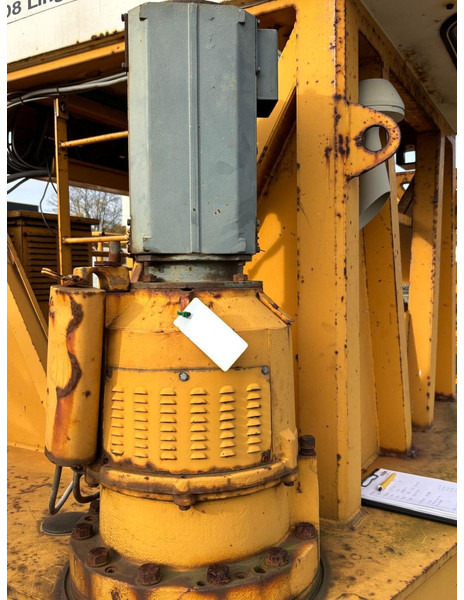 Liebherr 140EC-H6 - Vinç-urë: foto 3 Liebherr 140EC-H6 - Vinç-urë: foto 3