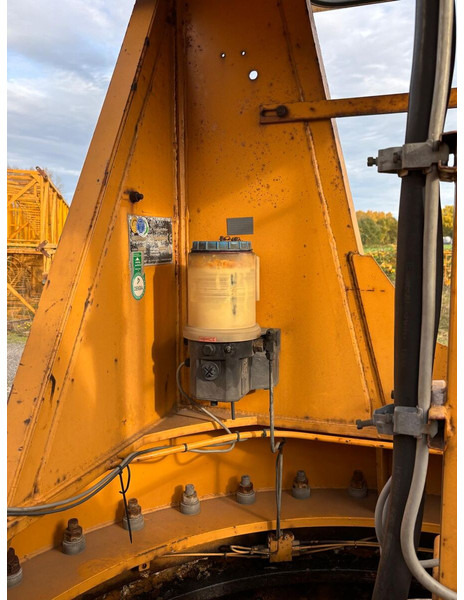 Liebherr 140EC-H6 - Vinç-urë: foto 5 Liebherr 140EC-H6 - Vinç-urë: foto 5