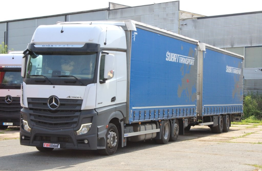 Mercedes-Benz Actros 2542 NAVIGACE + PANAV TVK 18 M (8,20m x 2,4 - Kamion me tendë, Rimorkio me tendë: foto 4 Mercedes-Benz Actros 2542 NAVIGACE + PANAV TVK 18 M (8,20m x 2,4 - Kamion me tendë, Rimorkio me tendë: foto 4