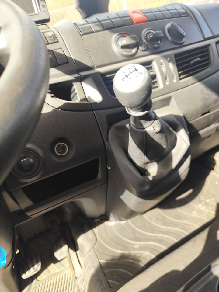 IVECO EUROCARGO 75-160 - Kamion me vinç: foto 4 IVECO EUROCARGO 75-160 - Kamion me vinç: foto 4