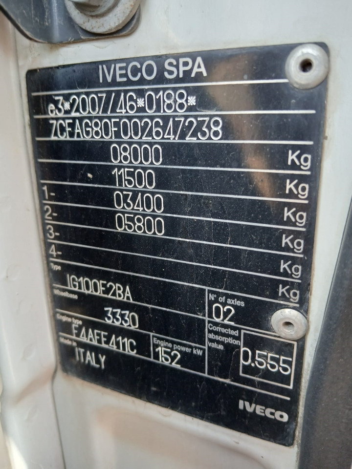 IVECO EUROCARGO 80-210 - Kamion me vinç: foto 2 IVECO EUROCARGO 80-210 - Kamion me vinç: foto 2