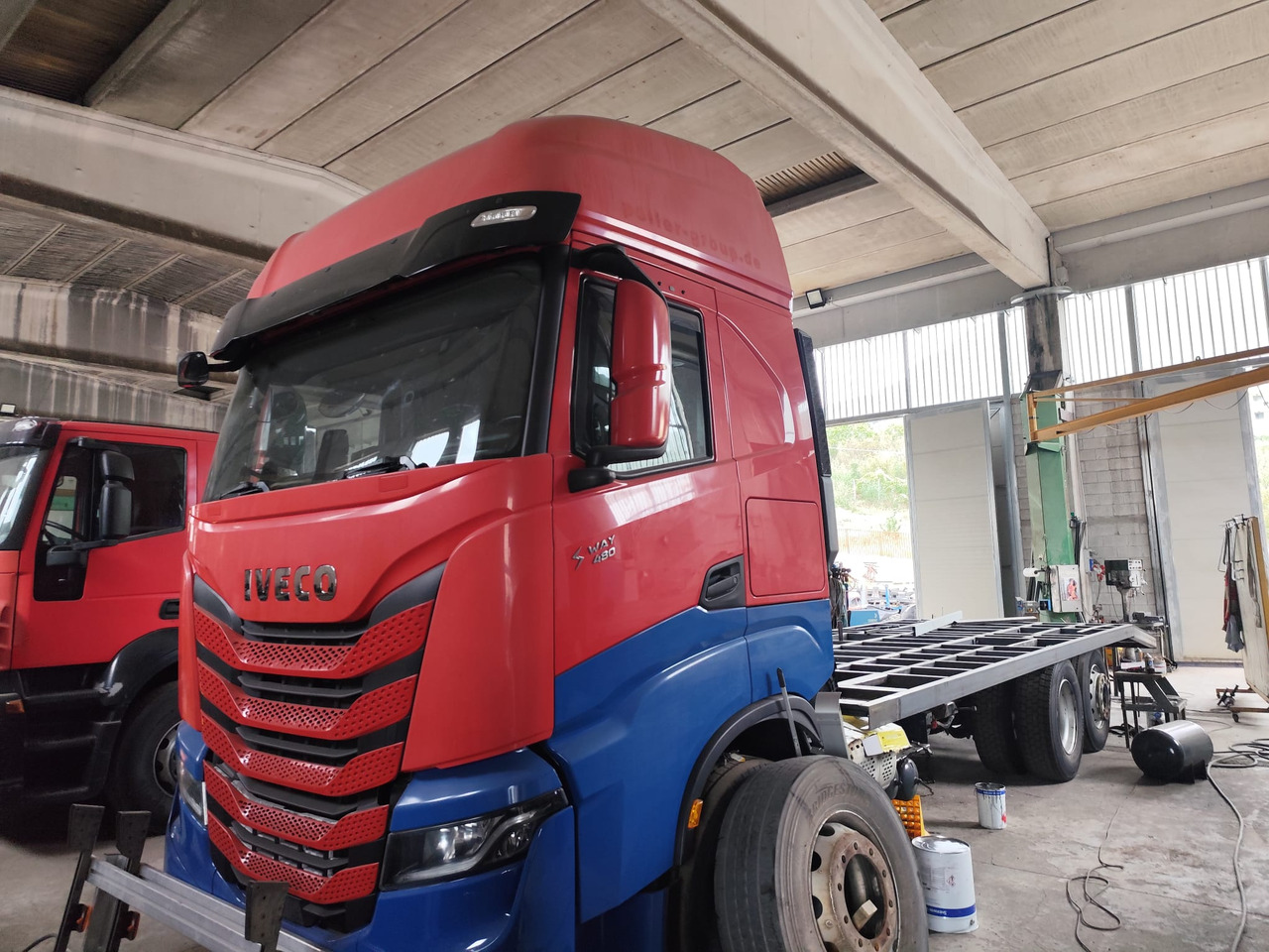 IVECO S-WAY AS260S48 Y - Kamion me karroceri të hapur: foto 5 IVECO S-WAY AS260S48 Y - Kamion me karroceri të hapur: foto 5