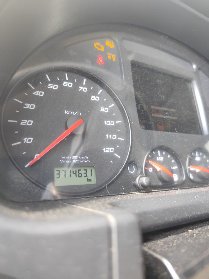 IVECO STRALIS AD 260S31 Y/P - Kamion kabinë-shasi: foto 2 IVECO STRALIS AD 260S31 Y/P - Kamion kabinë-shasi: foto 2