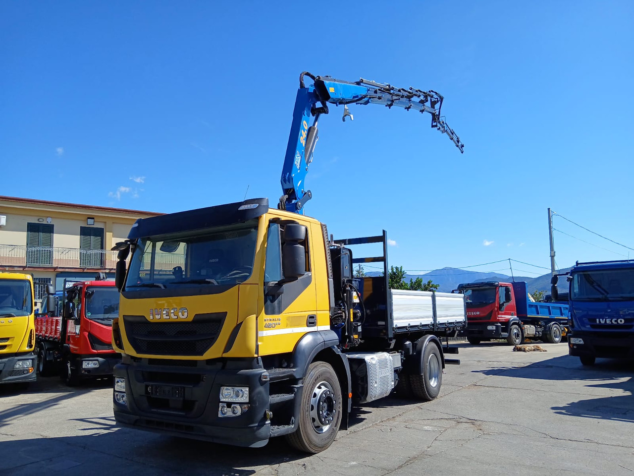 IVECO STRALIS HI-STREET AD190S42 - Kamion me vinç, Kamion vetëshkarkues: foto 1 IVECO STRALIS HI-STREET AD190S42 - Kamion me vinç, Kamion vetëshkarkues: foto 1