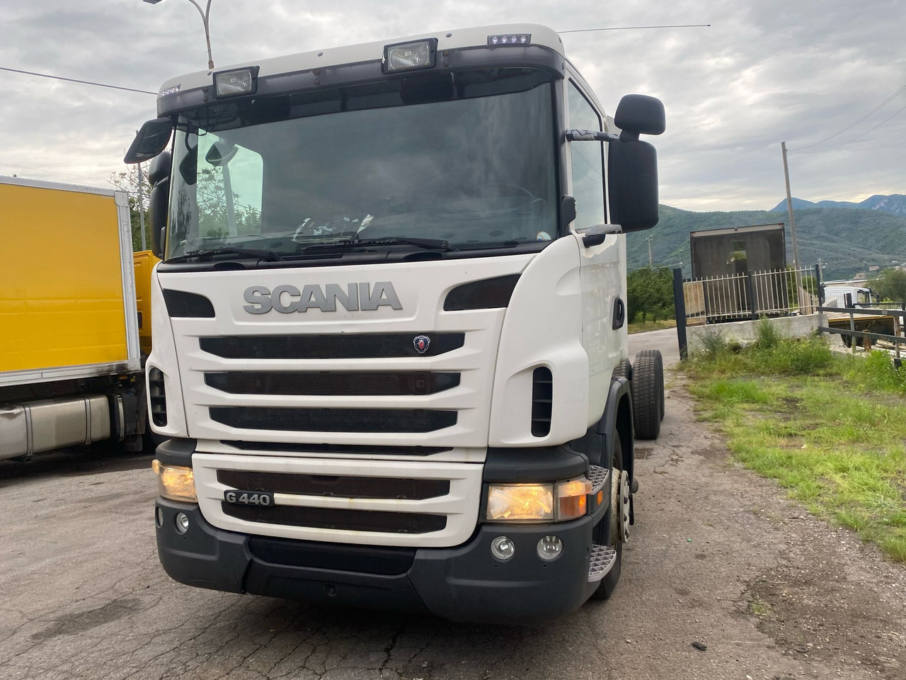 SCANIA G440 - Kamion kabinë-shasi: foto 5 SCANIA G440 - Kamion kabinë-shasi: foto 5