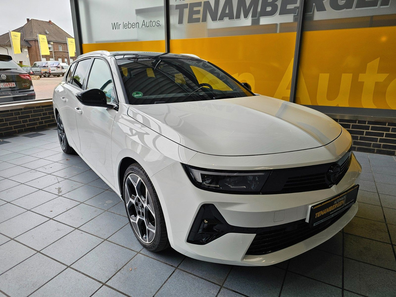 Opel Astra L 1.5 Ultimate Schiebedach Memory ACC AHK - Makinë me portobagazh: foto 4 Opel Astra L 1.5 Ultimate Schiebedach Memory ACC AHK - Makinë me portobagazh: foto 4