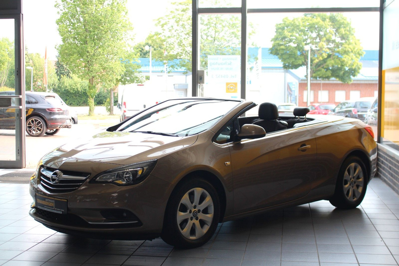 Opel Cascada Innovation AT Sitz- & Lenkradhzg BiXenon - Veturë: foto 4 Opel Cascada Innovation AT Sitz- & Lenkradhzg BiXenon - Veturë: foto 4