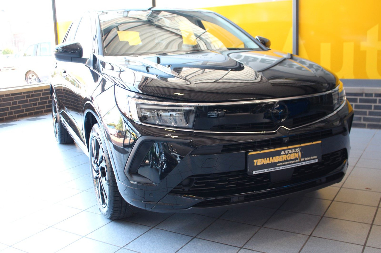 Opel Grandland 1.2 Turbo GS Line LED Kamera Sitzheiz. - SUV: foto 2 Opel Grandland 1.2 Turbo GS Line LED Kamera Sitzheiz. - SUV: foto 2