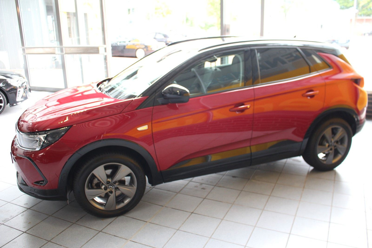 Opel Grandland GS Line Navi Kamera LED Sitzheizung - SUV: foto 4 Opel Grandland GS Line Navi Kamera LED Sitzheizung - SUV: foto 4