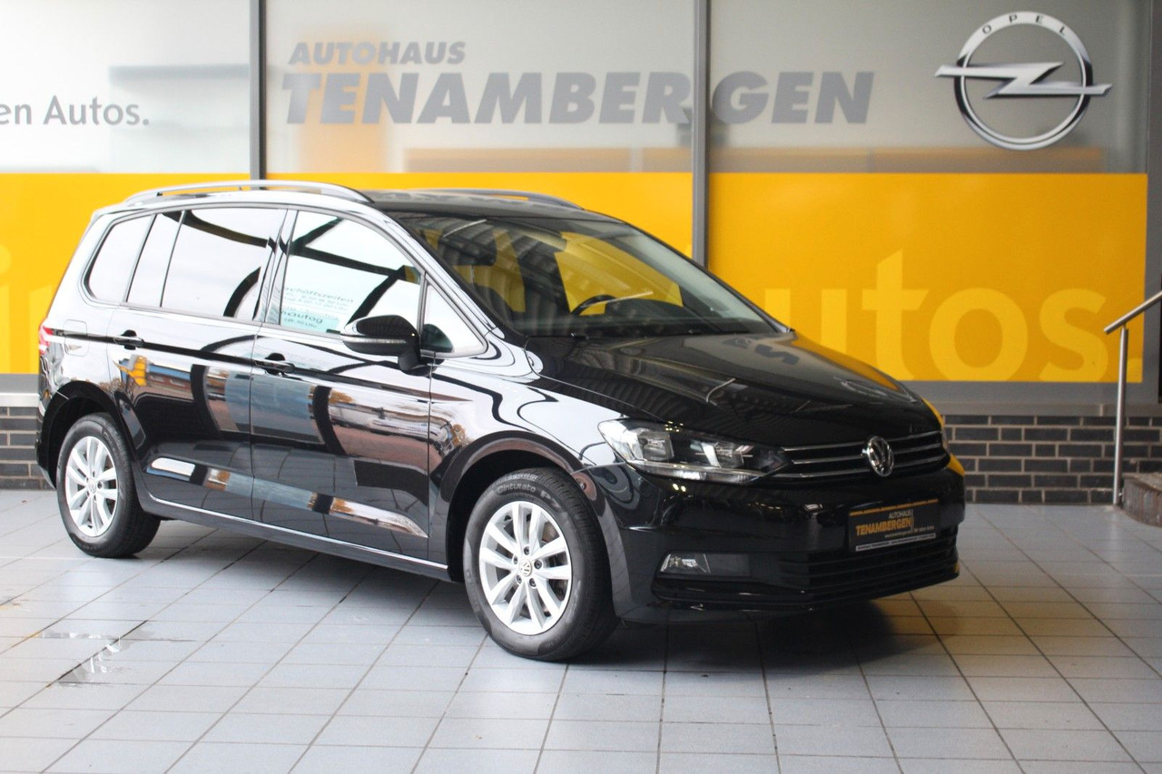 Volkswagen Touran Comfortline BMT S/S Navi Kamera ACC - Furgon pasagjerësh: foto 1 Volkswagen Touran Comfortline BMT S/S Navi Kamera ACC - Furgon pasagjerësh: foto 1
