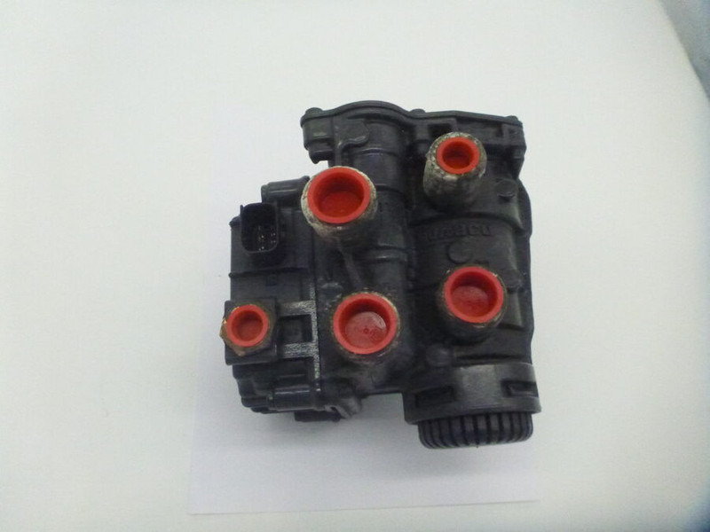 Wabco EBS - Pjesët e frenave: foto 2 Wabco EBS - Pjesët e frenave: foto 2