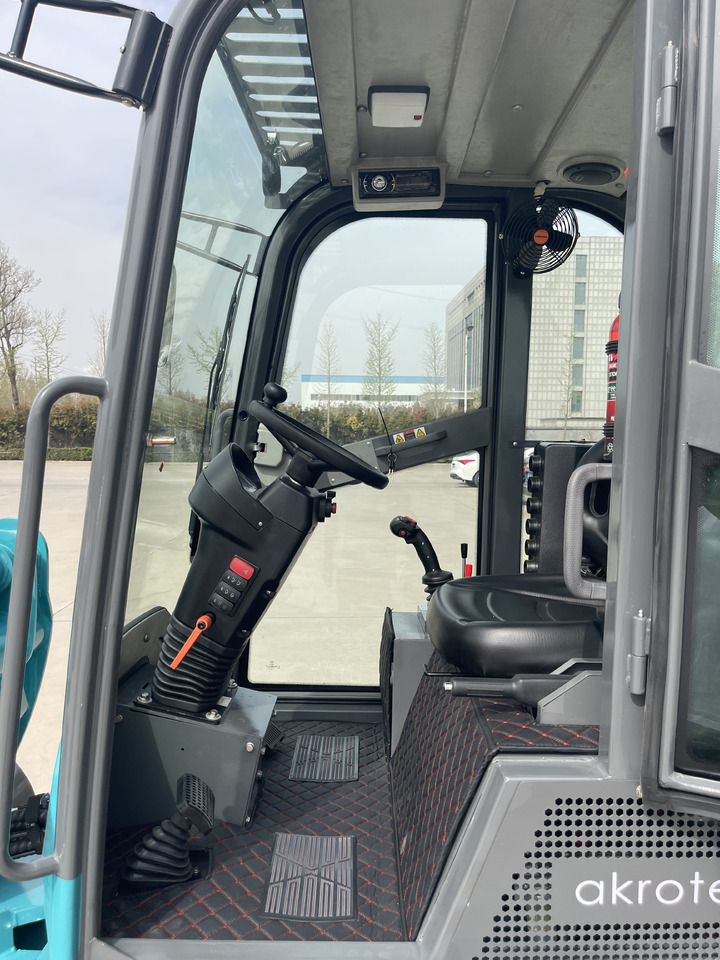 MEGALOAD Wheel Loader AK1100T Telescopic arm Euro 5 KUBOTA Engine CAT JCB Same AK1100T - Fadrom me goma: foto 5 MEGALOAD Wheel Loader AK1100T Telescopic arm Euro 5 KUBOTA Engine CAT JCB Same AK1100T - Fadrom me goma: foto 5