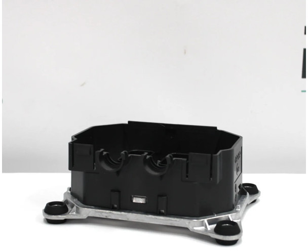 Renault T-Serie FCIOM 7421855942 | 7422771626 Nieuw - ECU për Kamioni: foto 2 Renault T-Serie FCIOM 7421855942 | 7422771626 Nieuw - ECU për Kamioni: foto 2