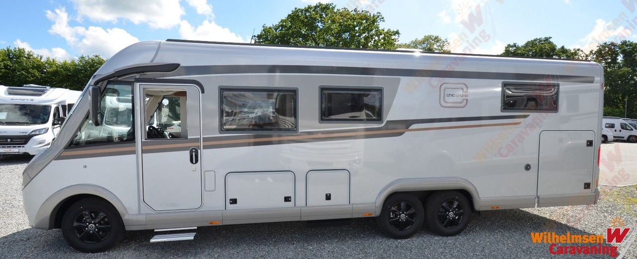 Carthago chic c-line xl I I 6.2 QB *Mercedes 170PS*2xTV - Kamper i integruar: foto 4 Carthago chic c-line xl I I 6.2 QB *Mercedes 170PS*2xTV - Kamper i integruar: foto 4