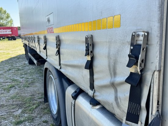 Kögel SN 24-1 - Gjysmë rimorkio me tendë: foto 2 Kögel SN 24-1 - Gjysmë rimorkio me tendë: foto 2