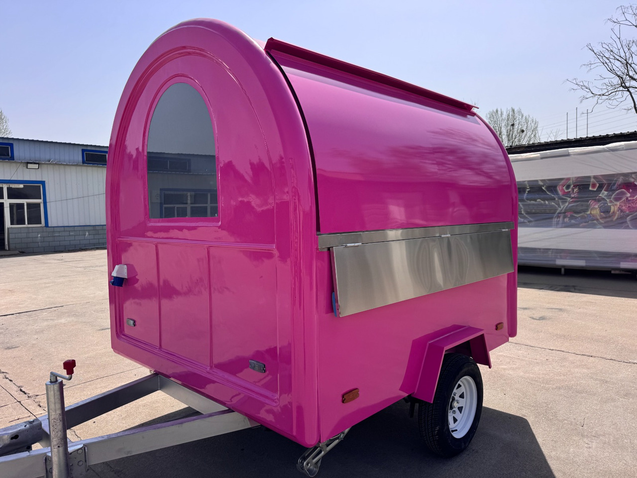 Deli Star Trailers EasyGo 230 Light - EU standards - Rimorkio shpërndarëse: foto 4 Deli Star Trailers EasyGo 230 Light - EU standards - Rimorkio shpërndarëse: foto 4
