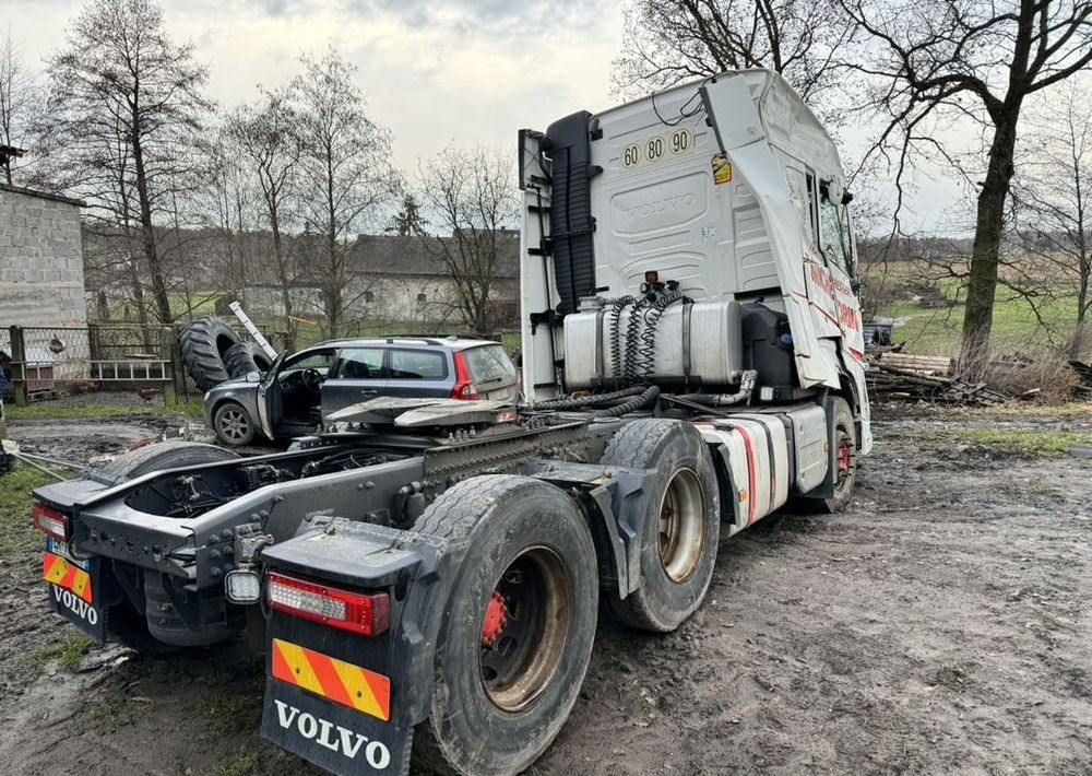 Volvo FH540 - Gjysmë-kamion: foto 5 Volvo FH540 - Gjysmë-kamion: foto 5