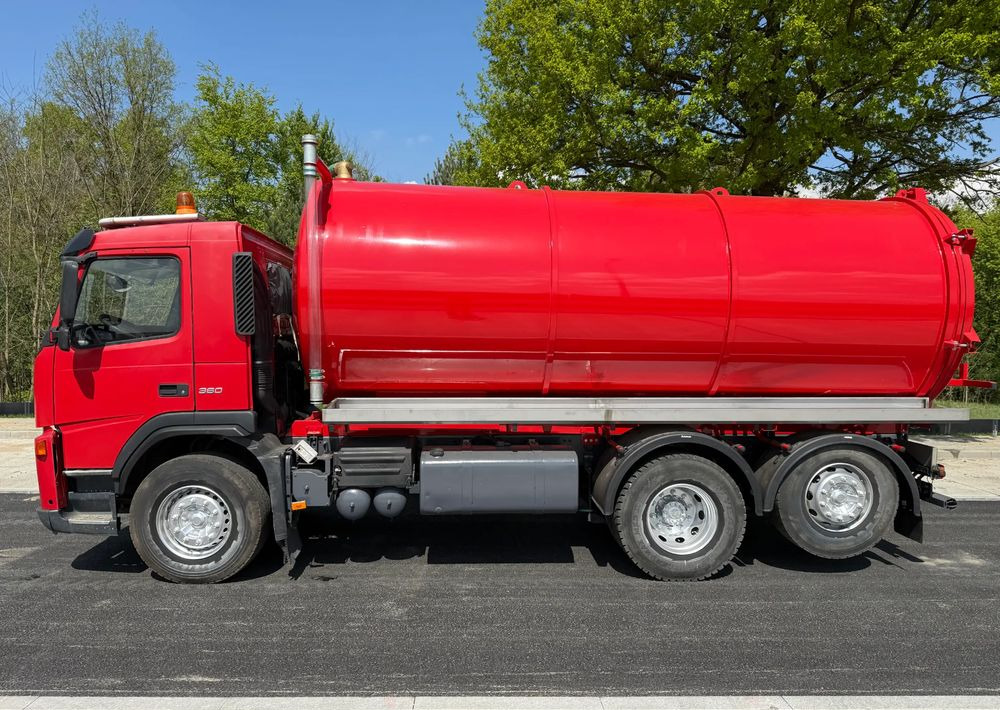 Volvo FM 360 - Kamion mbeturinash: foto 2 Volvo FM 360 - Kamion mbeturinash: foto 2