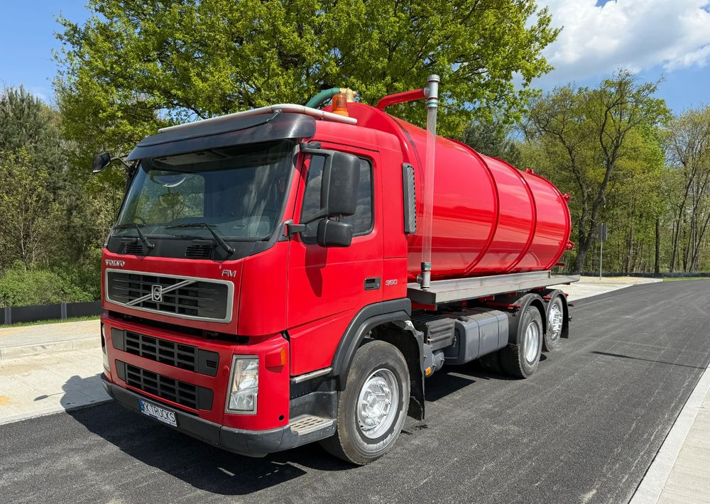 Volvo FM 360 - Kamion me vakuum: foto 1 Volvo FM 360 - Kamion me vakuum: foto 1