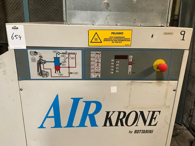 Airkrone KS44 - Makinë për përpunimin e metalit: foto 4 Airkrone KS44 - Makinë për përpunimin e metalit: foto 4