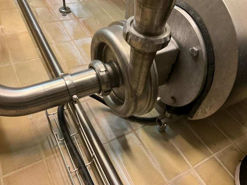 Alfa Romeo Laval LKH 25/190 - Kompresor ajri: foto 3 Alfa Romeo Laval LKH 25/190 - Kompresor ajri: foto 3