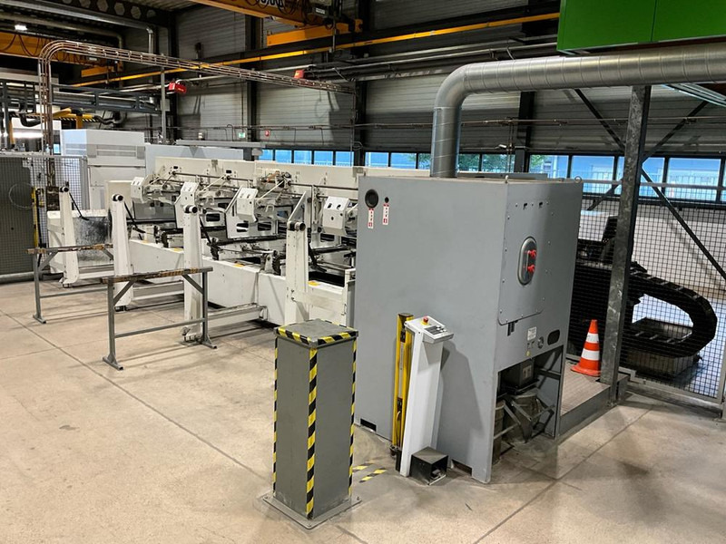 Trumpf TruLaser Tube 5000 - Makinë për përpunimin e metalit: foto 3 Trumpf TruLaser Tube 5000 - Makinë për përpunimin e metalit: foto 3