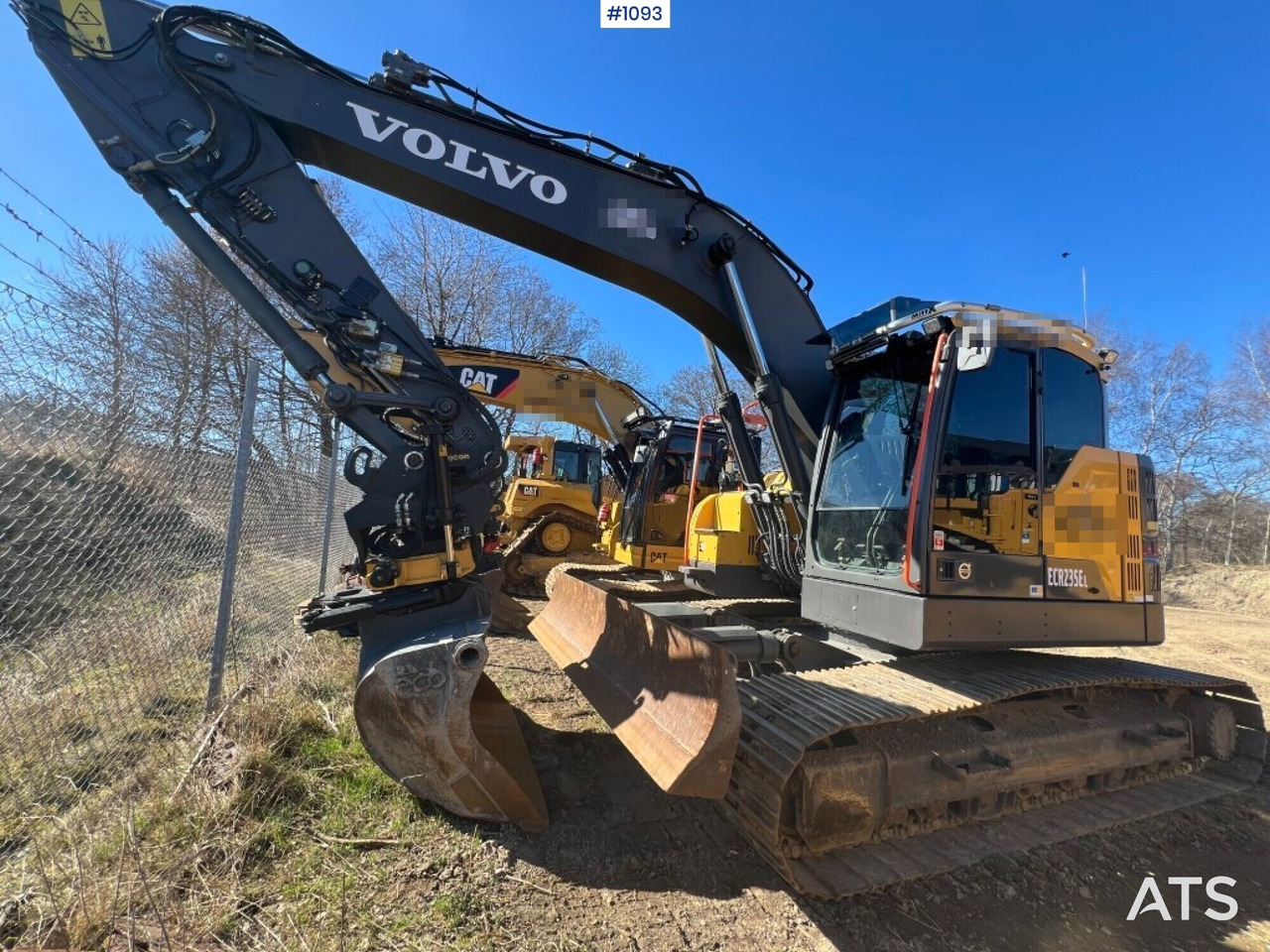 Volvo ECR 235 EL - Fadromë me shkarkim nga prapa: foto 1 Volvo ECR 235 EL - Fadromë me shkarkim nga prapa: foto 1