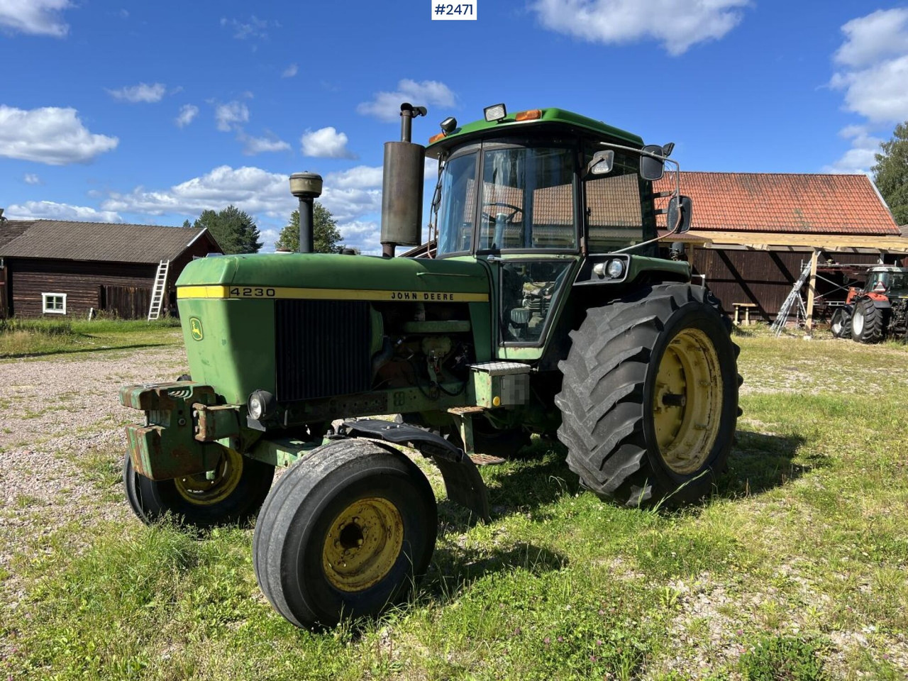 Traktor, John Deere 4230 PS - Traktor: foto 1 Traktor, John Deere 4230 PS - Traktor: foto 1