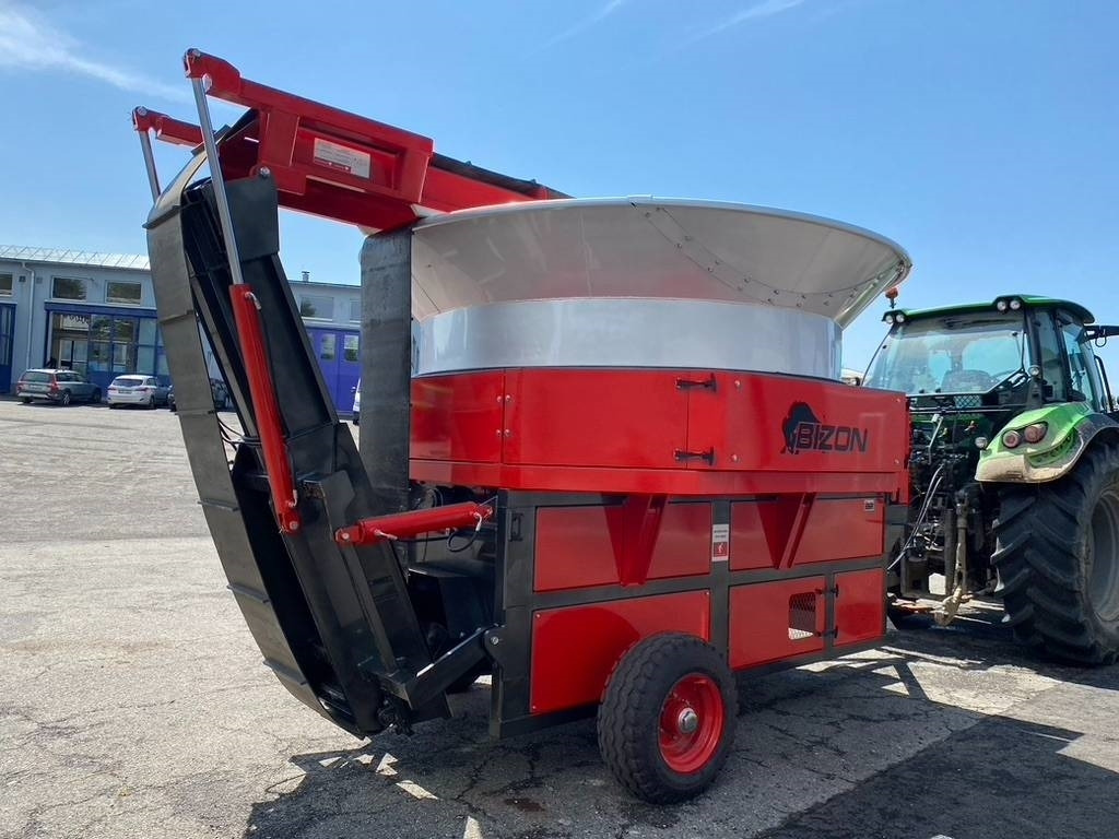 Haybuster Bizon B-1030 Grinder, Häcksler, Shredder - Grirës i kashtës: foto 4 Haybuster Bizon B-1030 Grinder, Häcksler, Shredder - Grirës i kashtës: foto 4