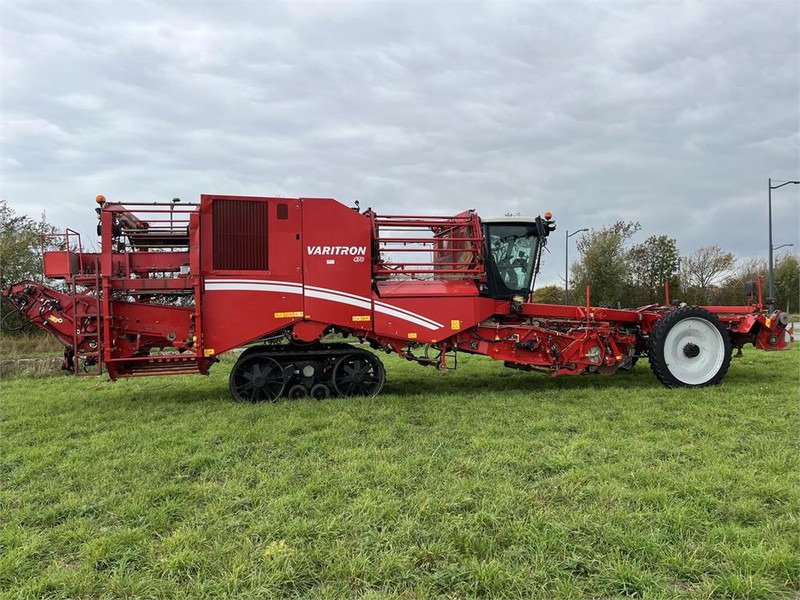 Grimme Varitron 470 TT - Makinë për nxjerrjen e patateve: foto 1 Grimme Varitron 470 TT - Makinë për nxjerrjen e patateve: foto 1