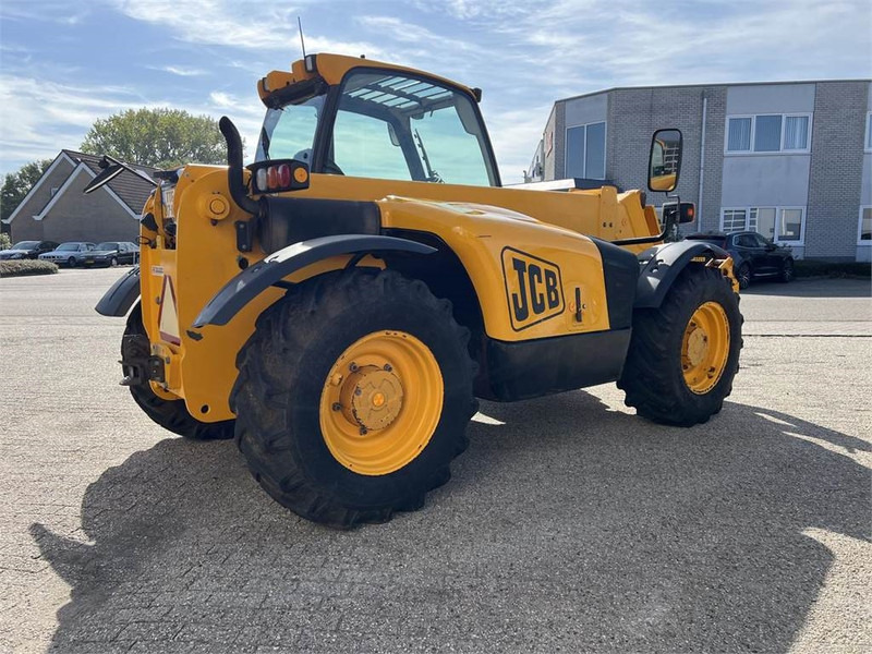 JCB 535-60 - Ekskavator teleskopik: foto 4 JCB 535-60 - Ekskavator teleskopik: foto 4