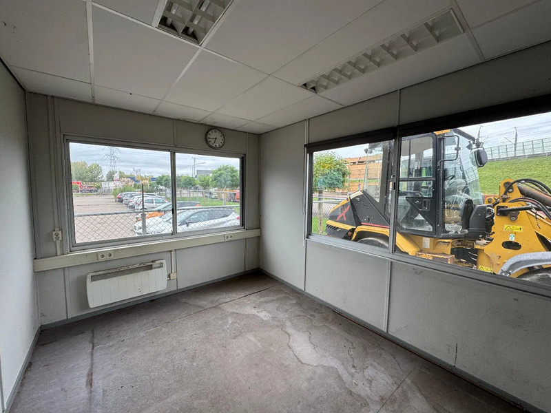 De Meeuw Kantoorunit Woonunit Directie keet Bouwunit K-30 54m2 - Pajisjet e ofiçinës: foto 5 De Meeuw Kantoorunit Woonunit Directie keet Bouwunit K-30 54m2 - Pajisjet e ofiçinës: foto 5