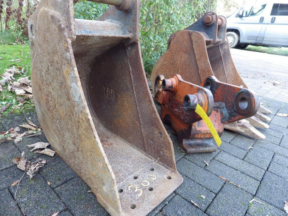 Cat 305 LEH Schnellwechsler + 2 Tieflöffel Cat - Kovë ekskavatori: foto 2 Cat 305 LEH Schnellwechsler + 2 Tieflöffel Cat - Kovë ekskavatori: foto 2