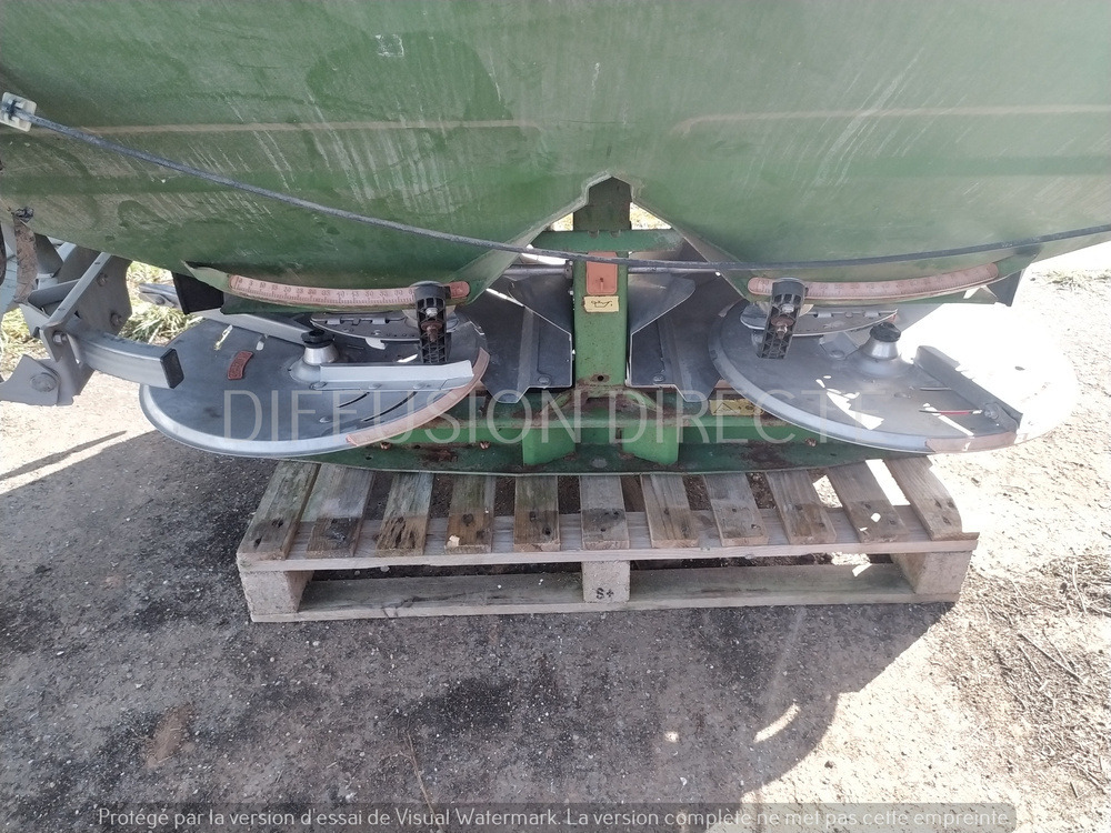 AMAZONE DISTRIBUTEUR D'ENGRAIS ZA-M MAXI S - Shpërndarës plehu kimik: foto 3 AMAZONE DISTRIBUTEUR D'ENGRAIS ZA-M MAXI S - Shpërndarës plehu kimik: foto 3
