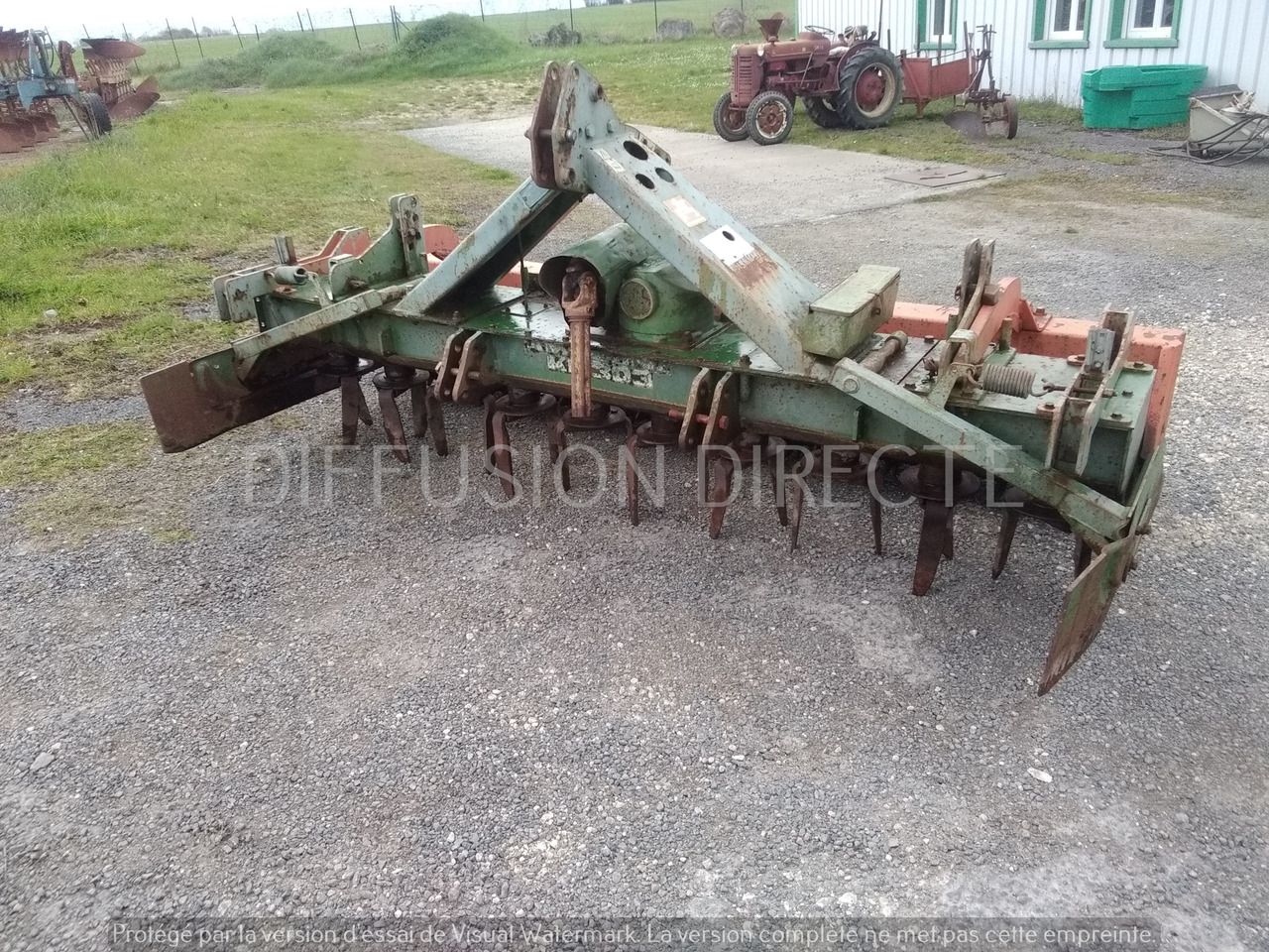 AMAZONE HERSE ROTATIVE KE 303 - Freze rotative: foto 4 AMAZONE HERSE ROTATIVE KE 303 - Freze rotative: foto 4